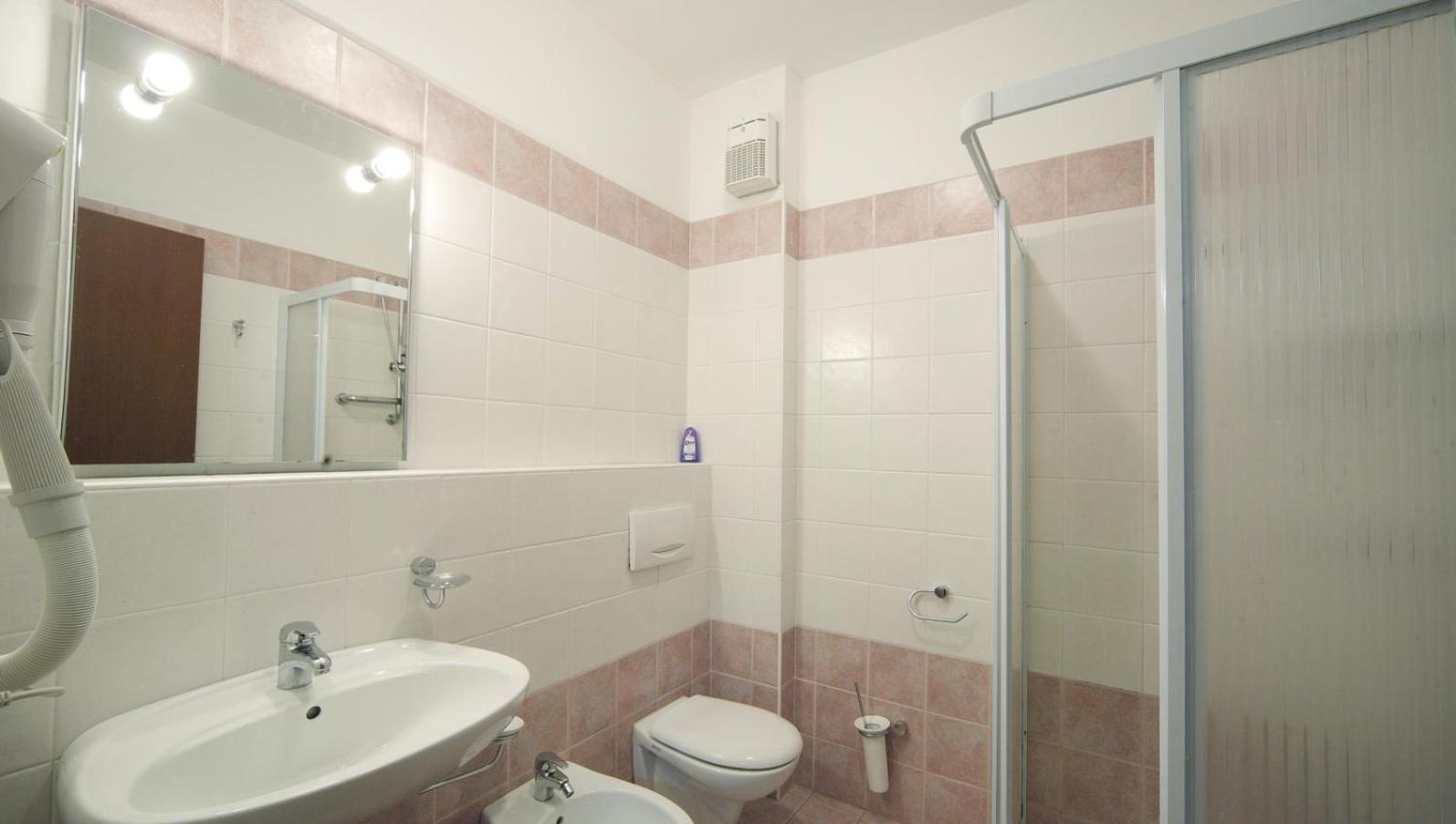 فيربانيا Residence Isolino المظهر الخارجي الصورة